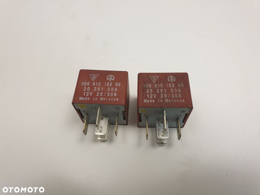 Porsche Boxster 986 PRZEKAŹNIK 99661510200 oryg - 1