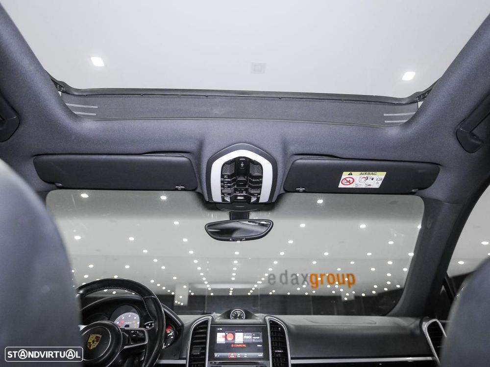 Porsche Cayenne S E-Hybrid Platinum Edition - 13