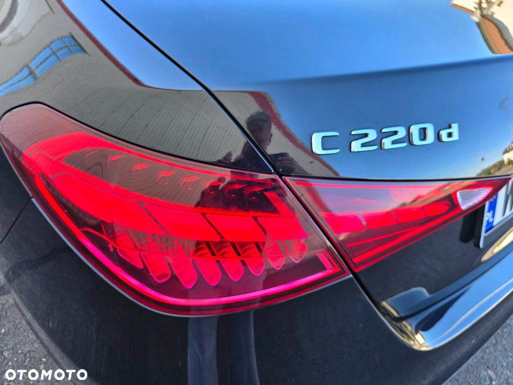 Mercedes-Benz Klasa C 220 d 9G-TRONIC - 10