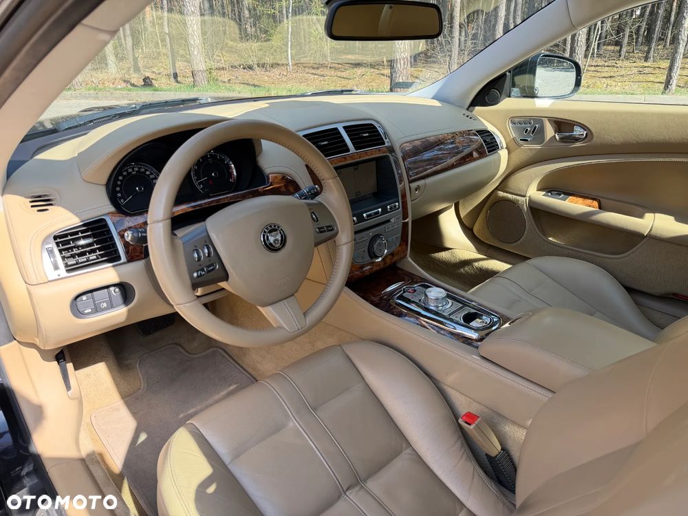 Jaguar XK 5.0 - 7