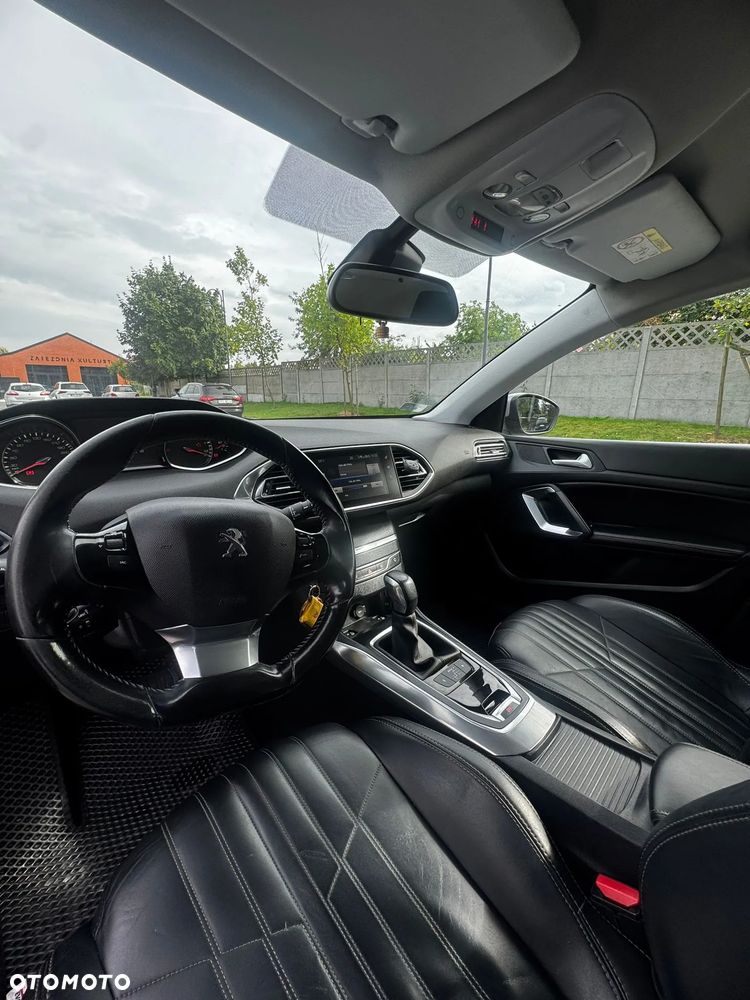 Peugeot 308 - 19