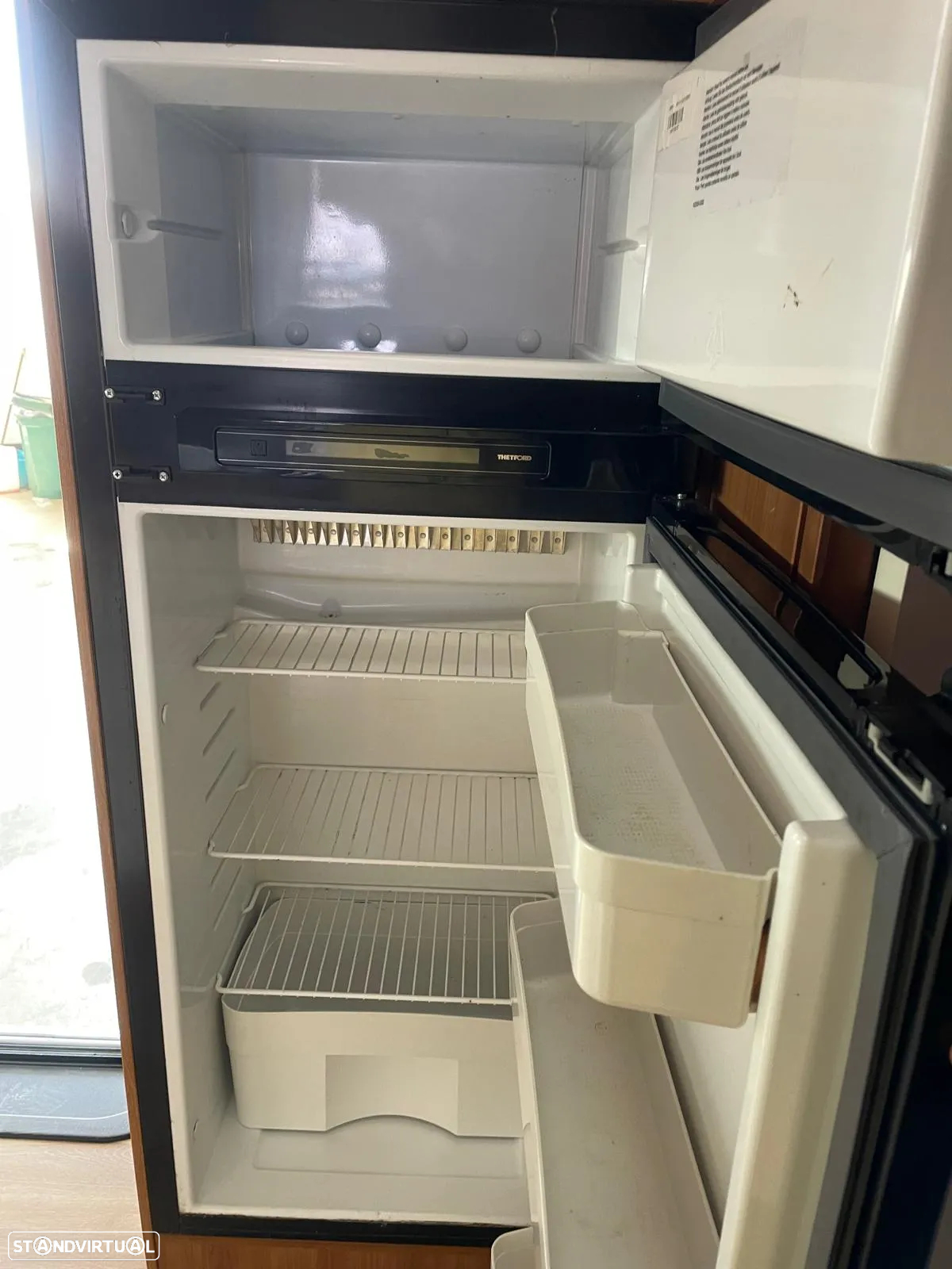 Rimor Katamarano 109 P Plus - Autocaravana c/Cama Central - 20