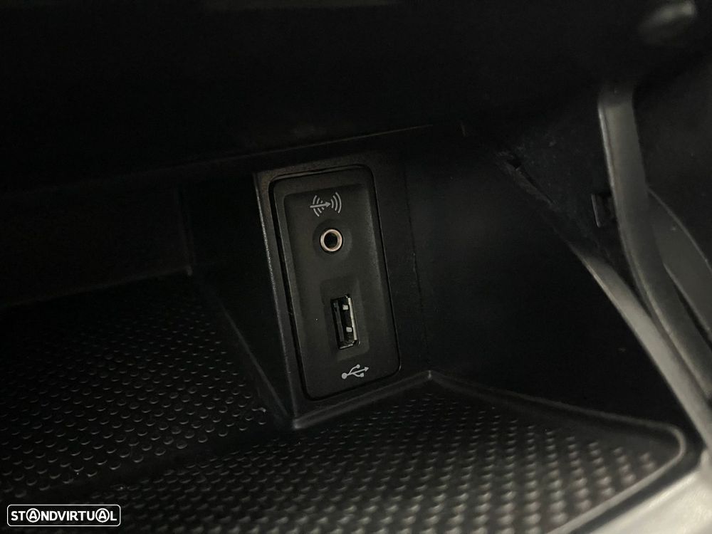 VW Golf Variant 1.6 TDi Trendline - 46