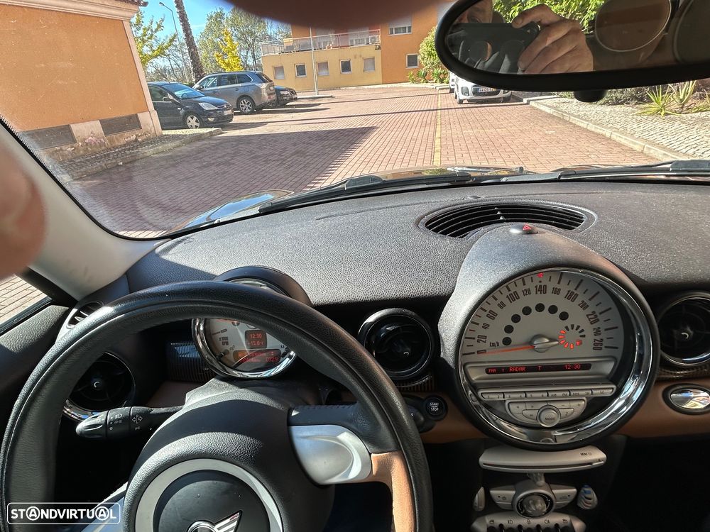 MINI 3 Portas Cooper D - 31