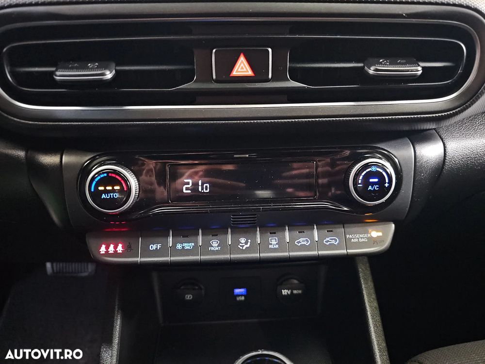 Hyundai KONA - 16