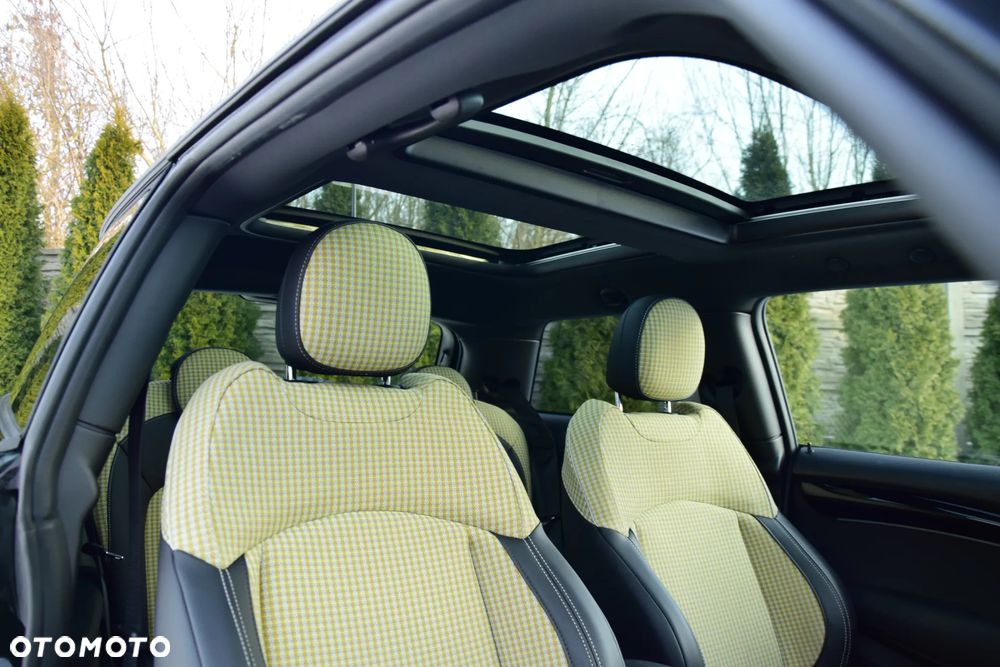 MINI Cooper SE Resolute Edition - 22