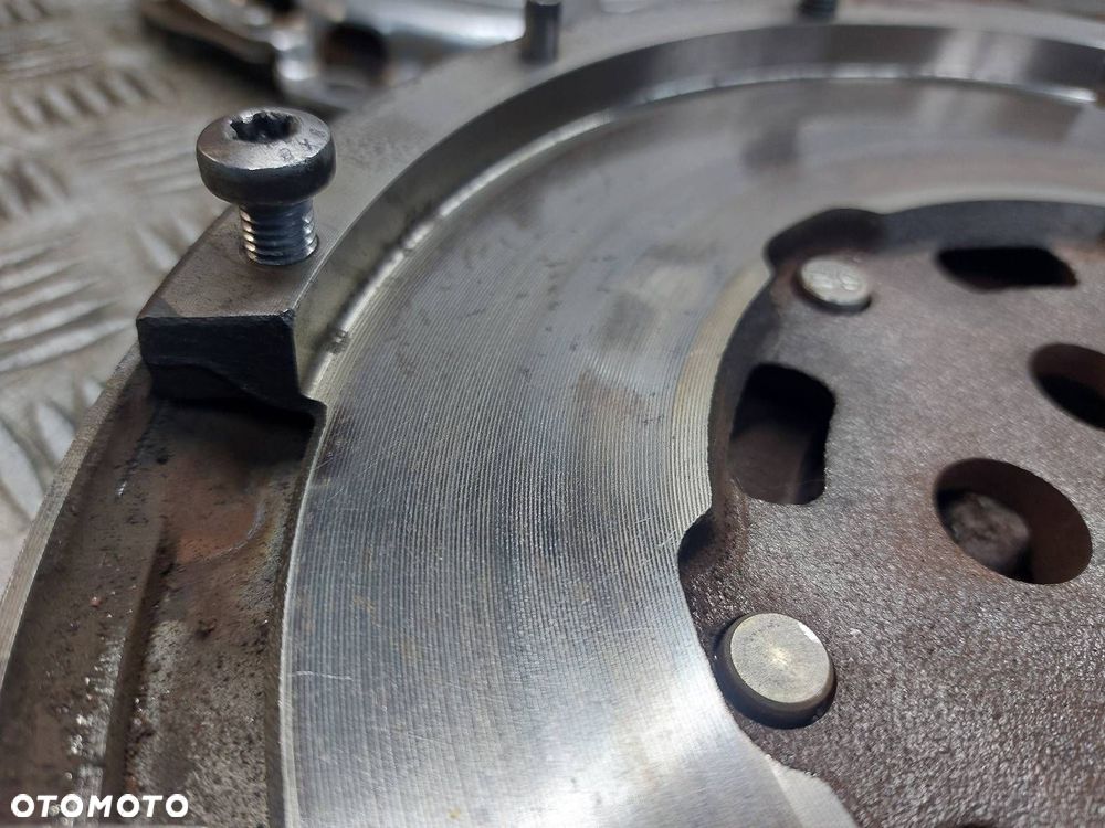 KOŁO DWUMASOWE TARCZA DOCISK ŁOŻYSKO CITROEN C4 PICASSO I 1.6 HDI 415039610 - 2