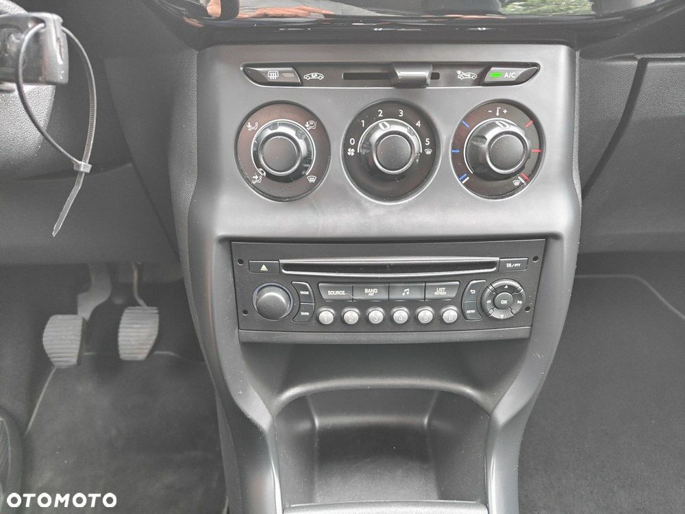 Citroën C3 1.2 PureTech Elle - 12