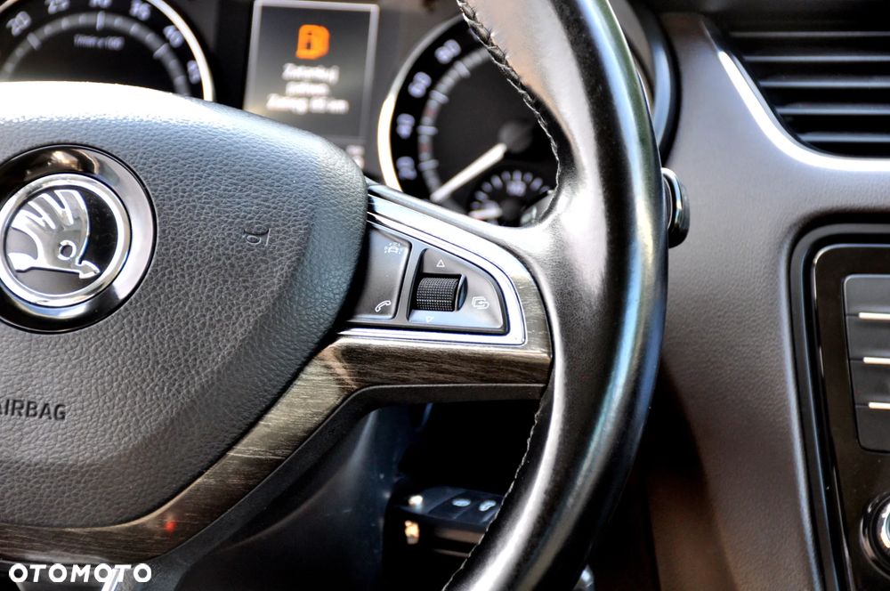 Skoda Octavia Combi 2.0 TDI 4x4 Scout - 29
