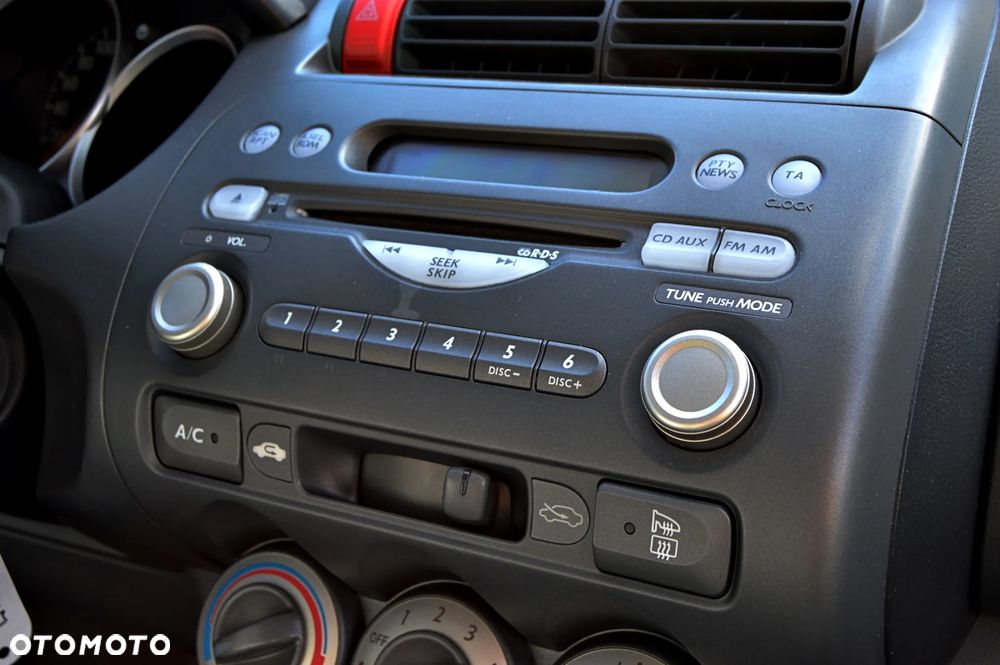 Honda City 1.4 Comfort - 13
