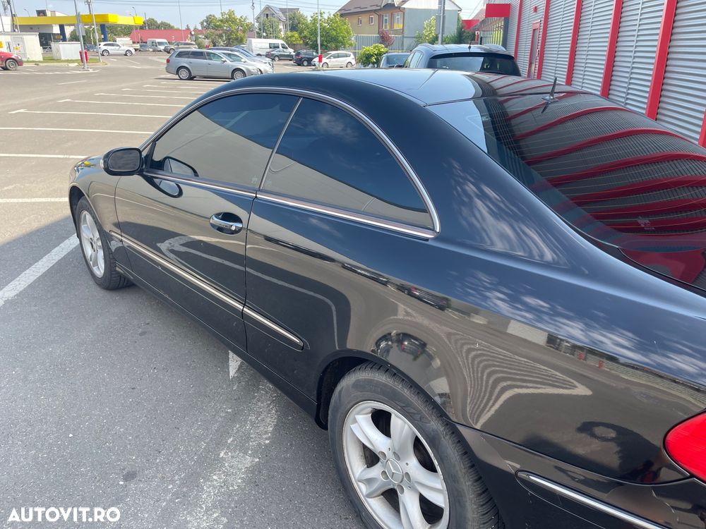 Mercedes-Benz CLK - 8