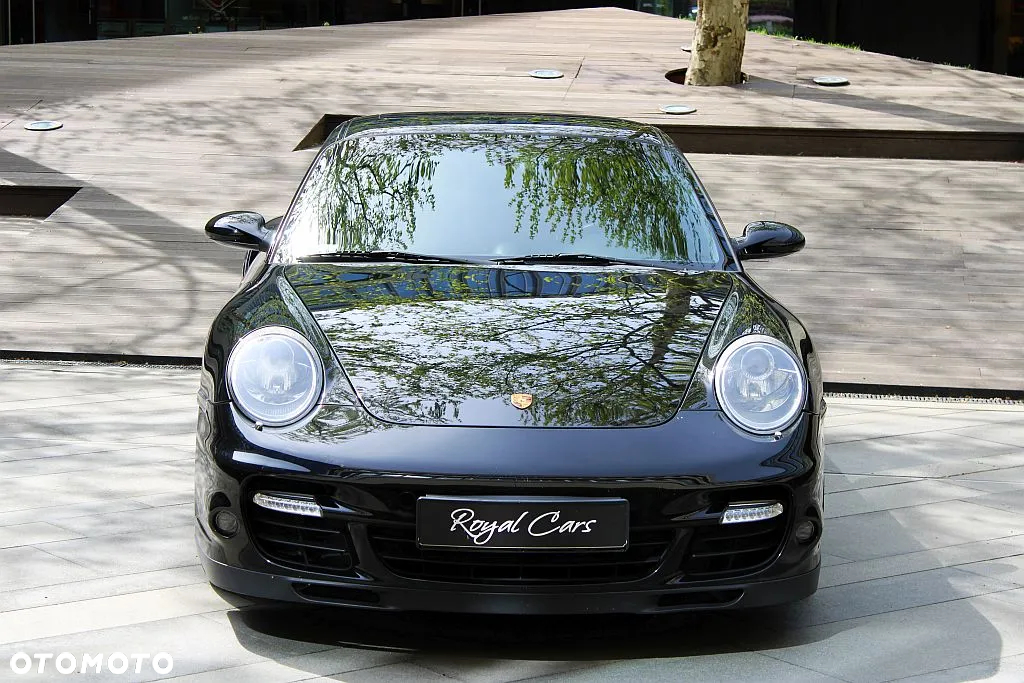 Porsche 911 Turbo - 7