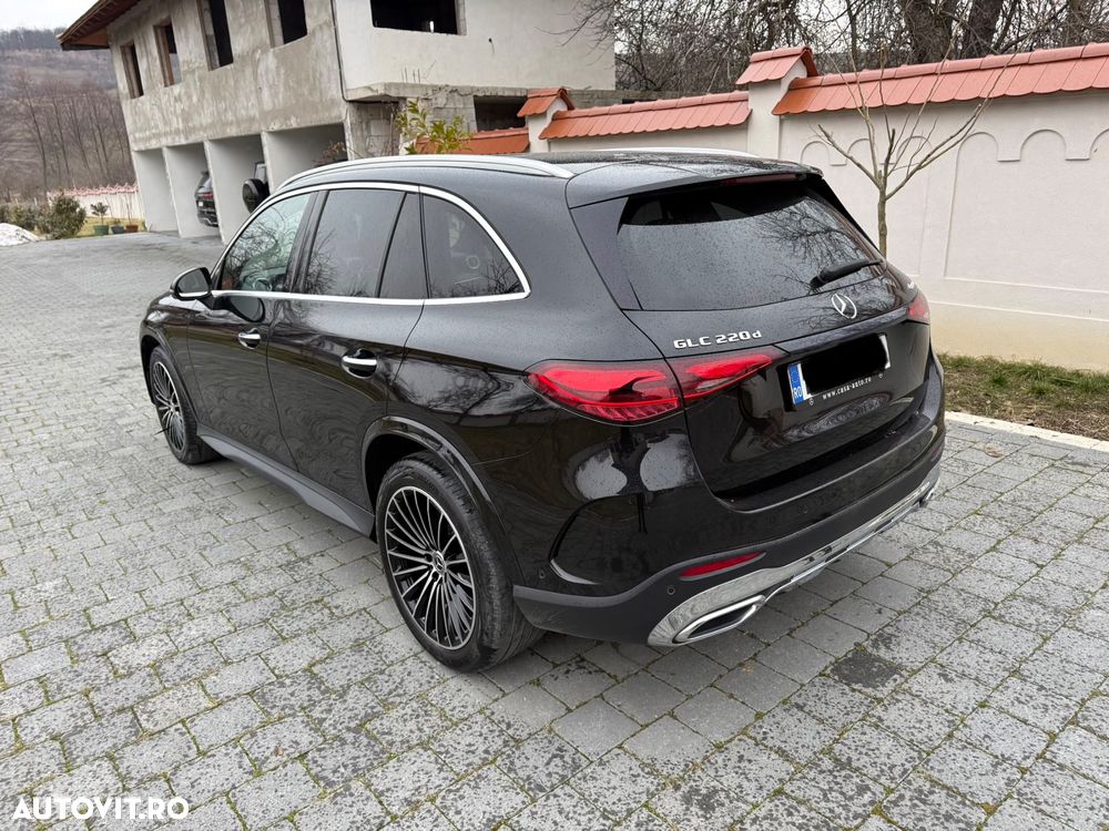 Mercedes-Benz GLC - 3