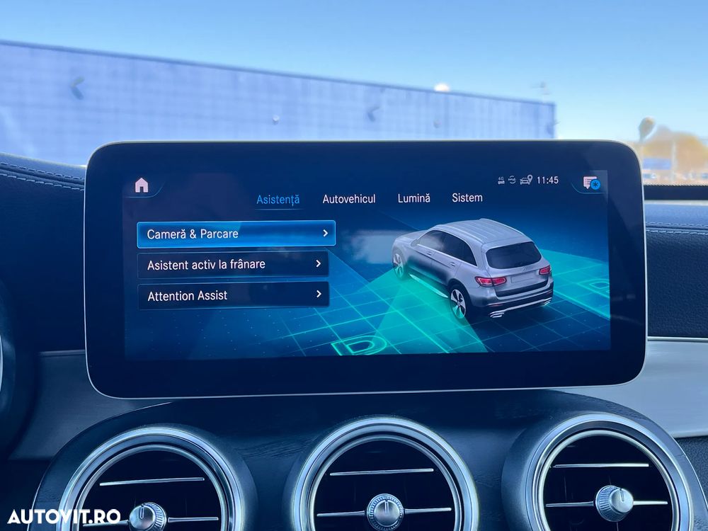 Mercedes-Benz GLC 300 d 4MATIC 9G-TRONIC - 24