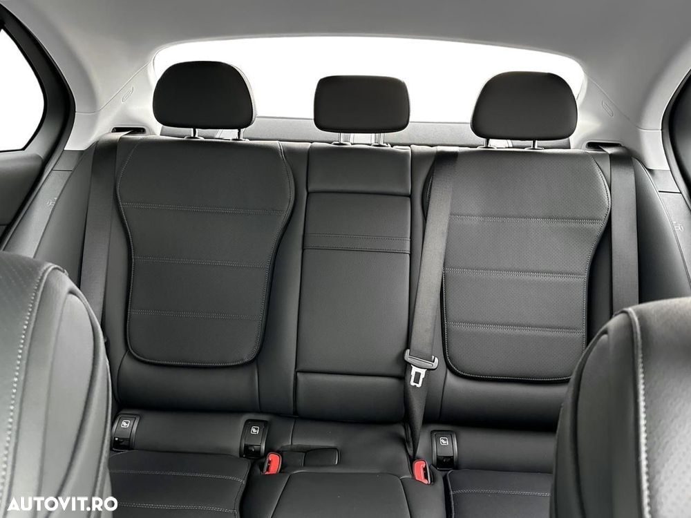 Mercedes-Benz C 200 MHEV 4MATIC - 24