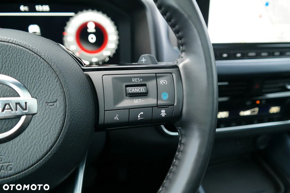 Nissan Qashqai 1.3 DIG-T Tekna DCT - 20