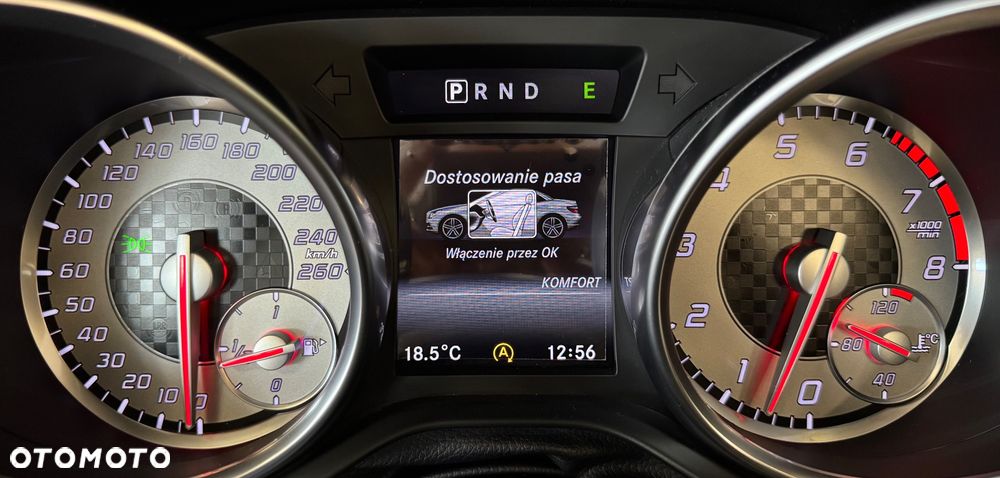 Mercedes-Benz SLK 350 - 36