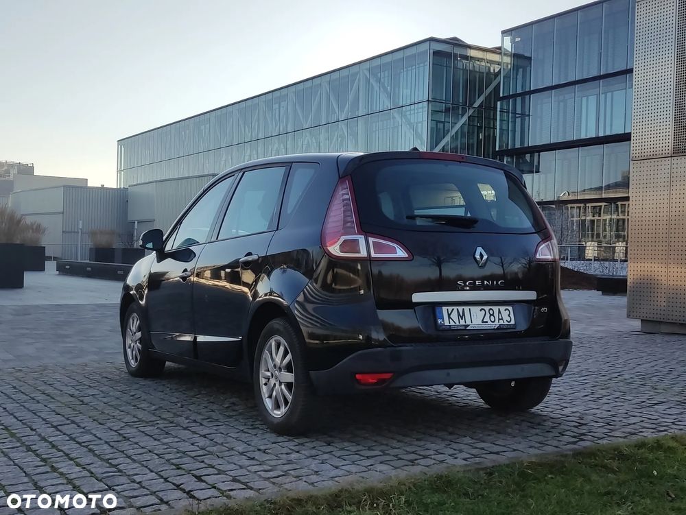 Renault Scenic - 11