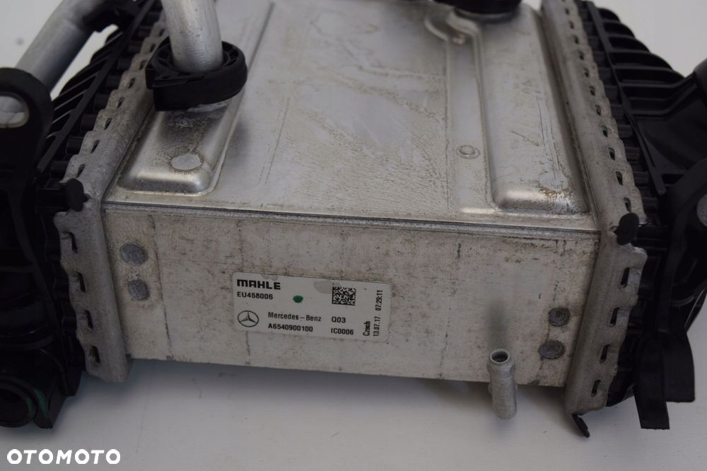 MERCEDES W205 W213 INTERCOOLER CHŁODNICA OM 654 - 2
