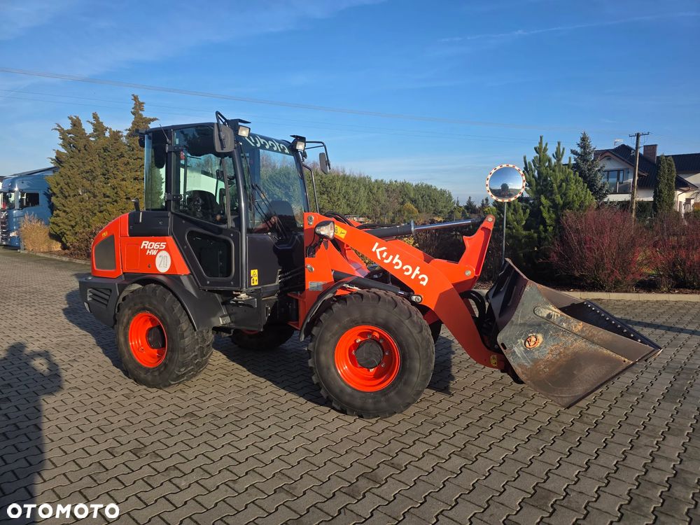 Kubota R 065 HW SPROWADZONA Z DE TYLKO 1090 MTH SUPER STAN !! - 3