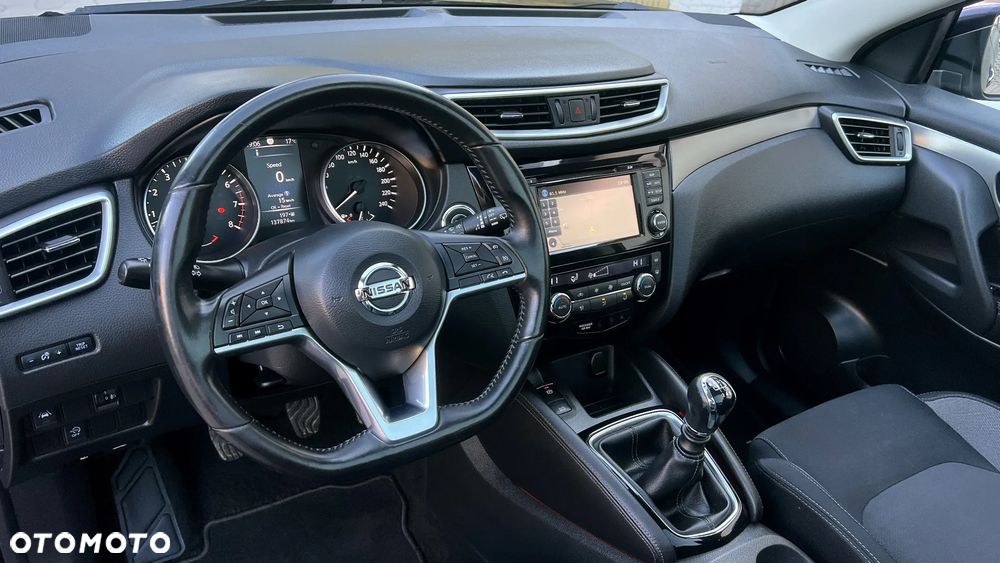 Nissan Qashqai 1.6 DIG-T Tekna - 5