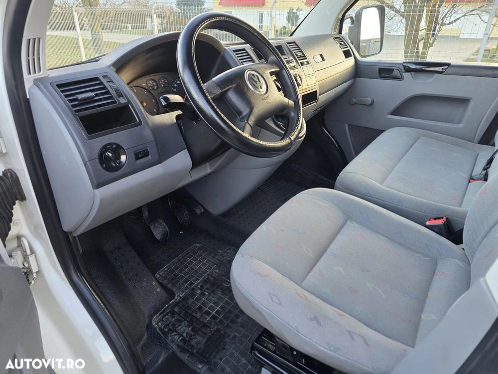 Volkswagen T5 Doka - 5