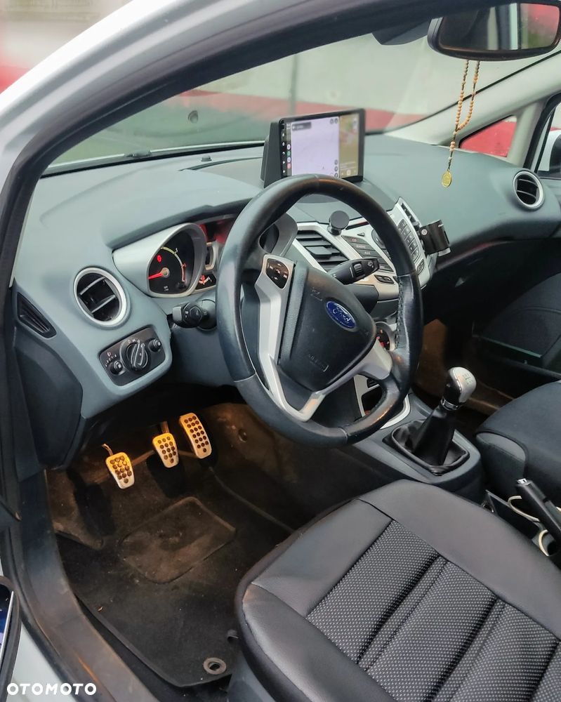 Ford Fiesta 1.4 Sport - 5