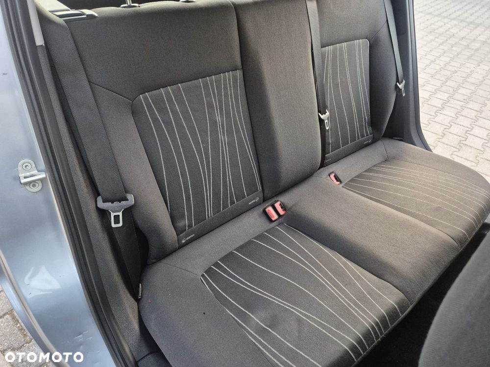 Opel Corsa - 21