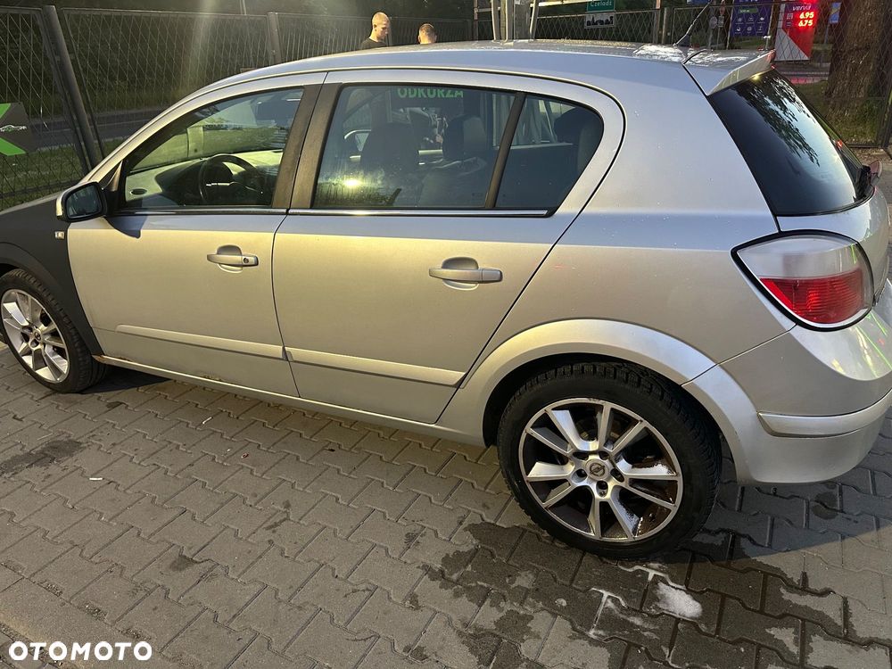Opel Astra 2.0 T Sport - 5
