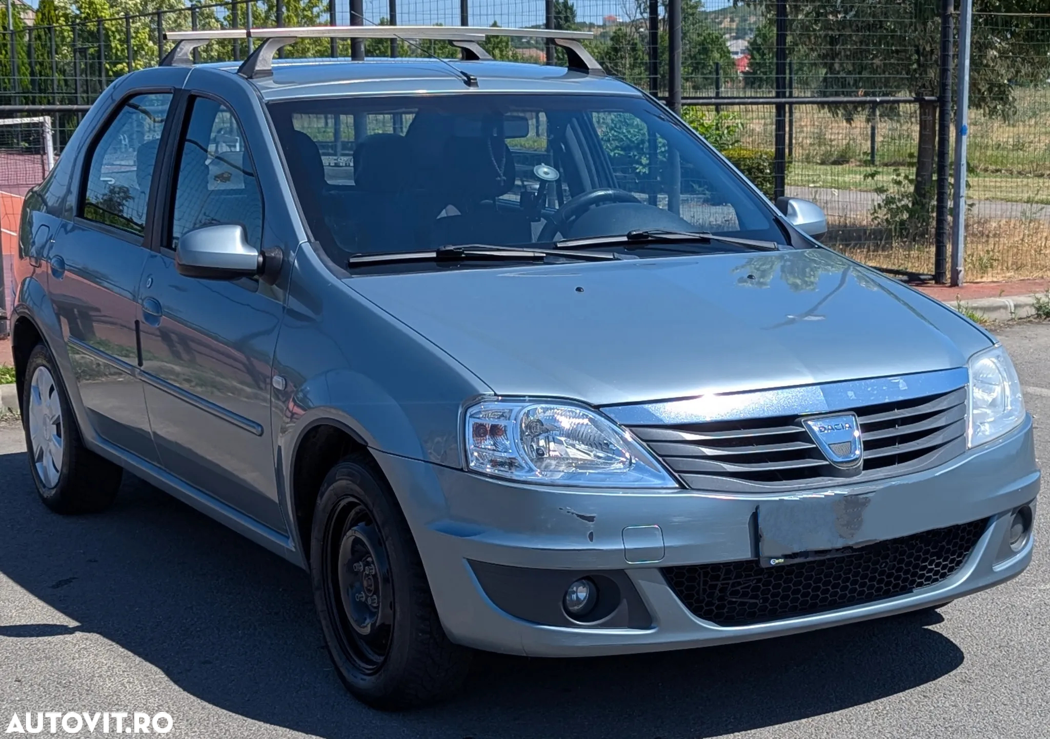 Dacia Logan 1.4 MPI Laureate - 4