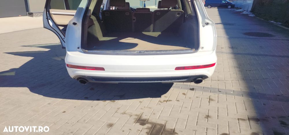 Audi Q7 3.0 TDI Quattro Tip - 11