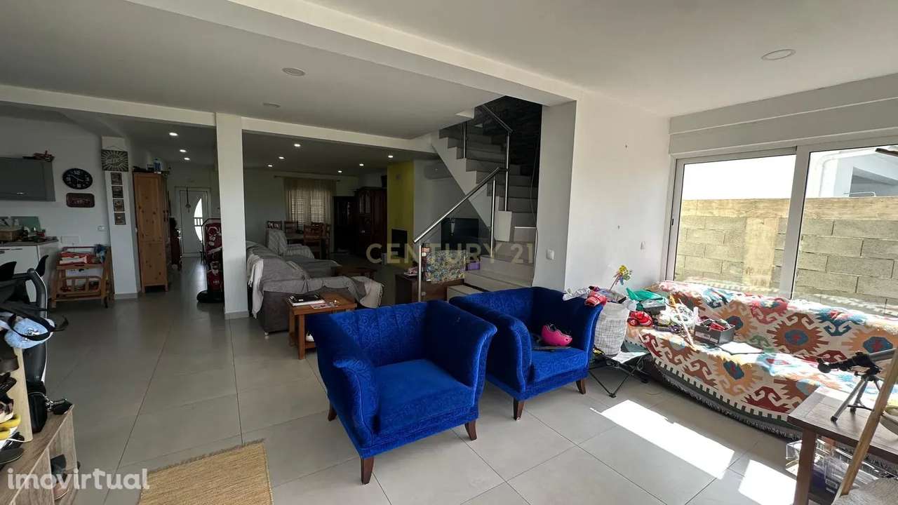 Moradia T4 com terreno em Oledo, Idanha-a-Nova - Grande imagem: 3/25