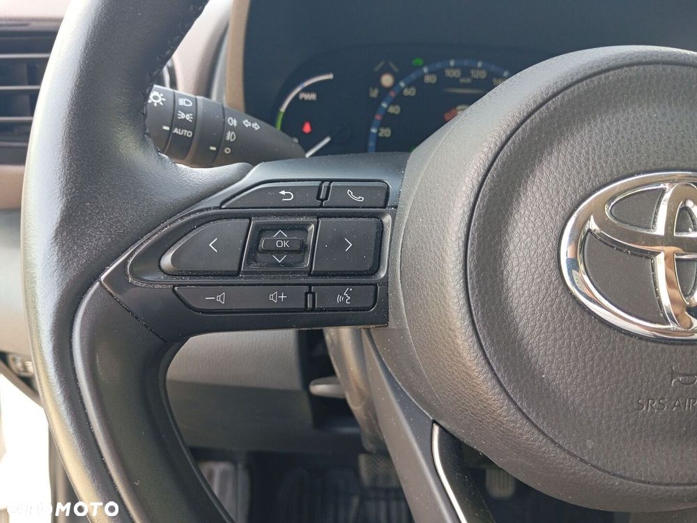 Toyota Yaris Cross - 15