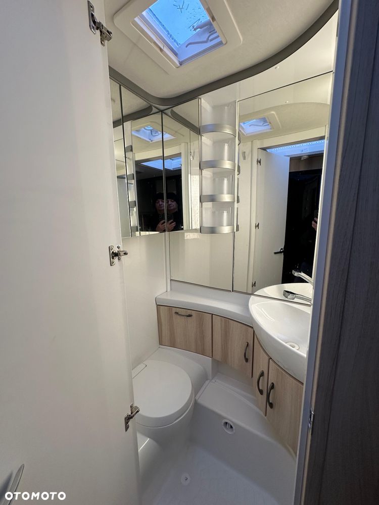 Hobby 515 UHL DE LUXE - 18