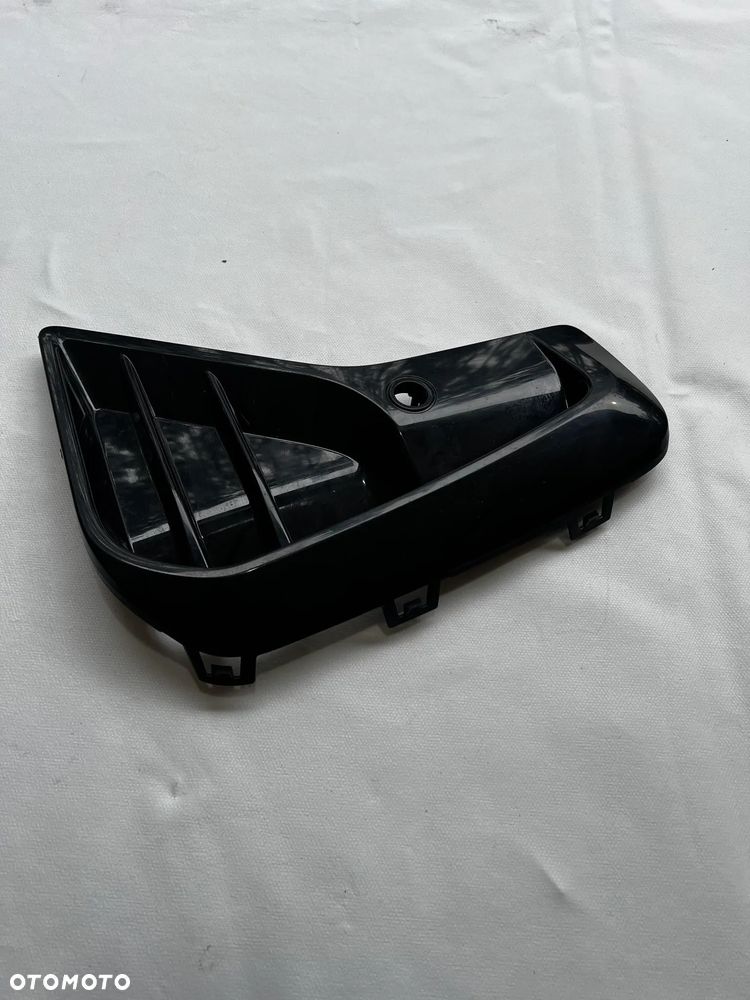 BMW G01 X3 Lewa Kratka Wlotu Powietrza Zderzaka Przedniego 51118081201 - 4