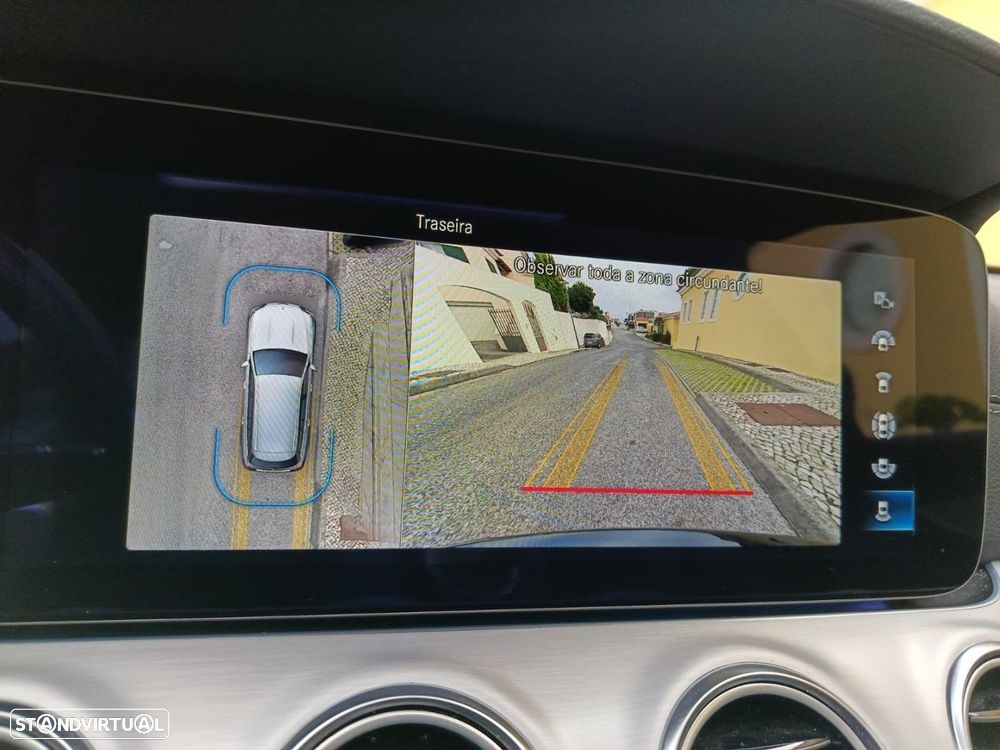 Mercedes-Benz E 300 de AMG Line 4Matic - 32