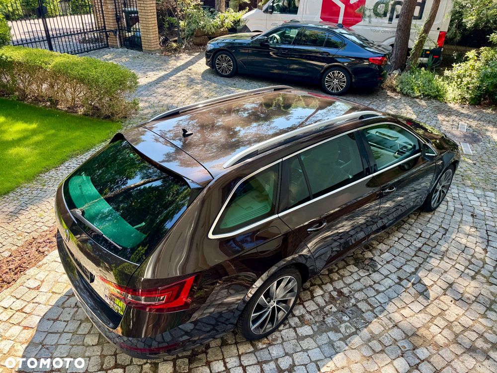 Skoda Superb 2.0 TSI 4x4 L&K DSG - 9