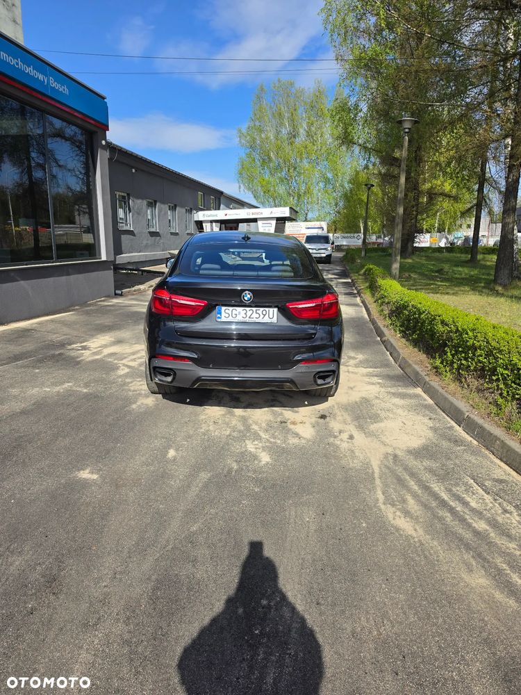 BMW X6 - 10