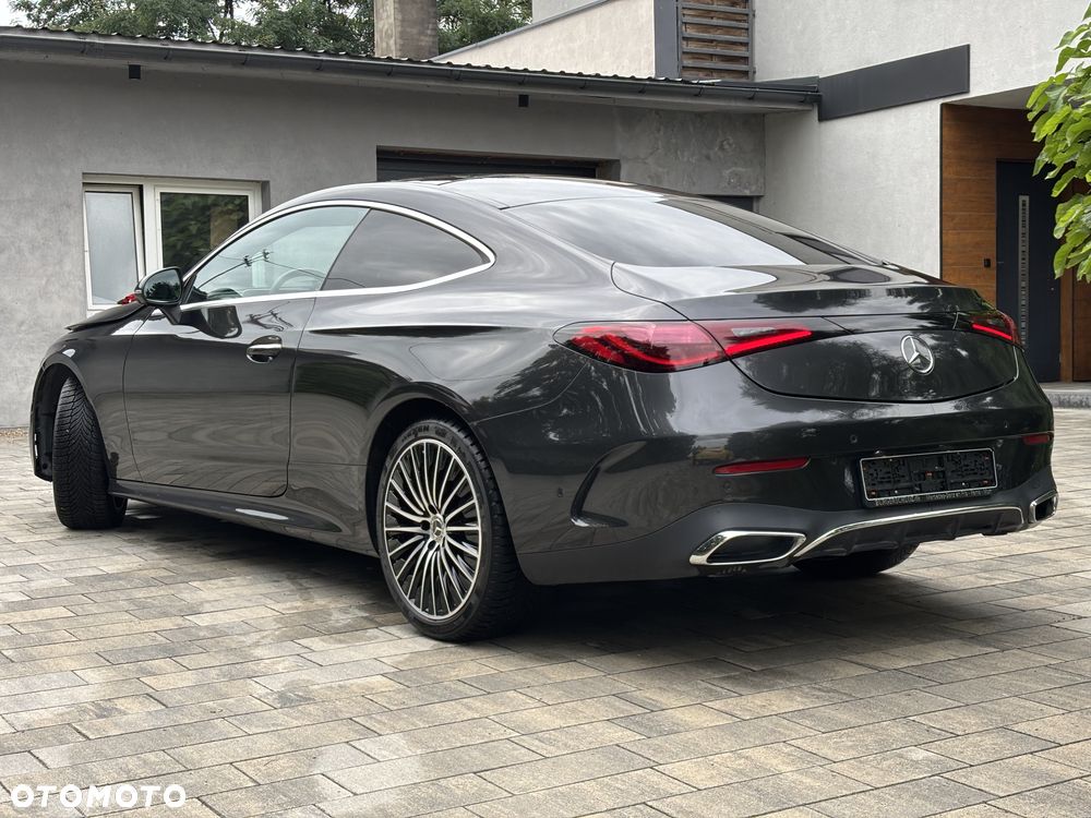 Mercedes-Benz CLE 300 4Matic 9G-TRONIC Edition AMG Line - 4