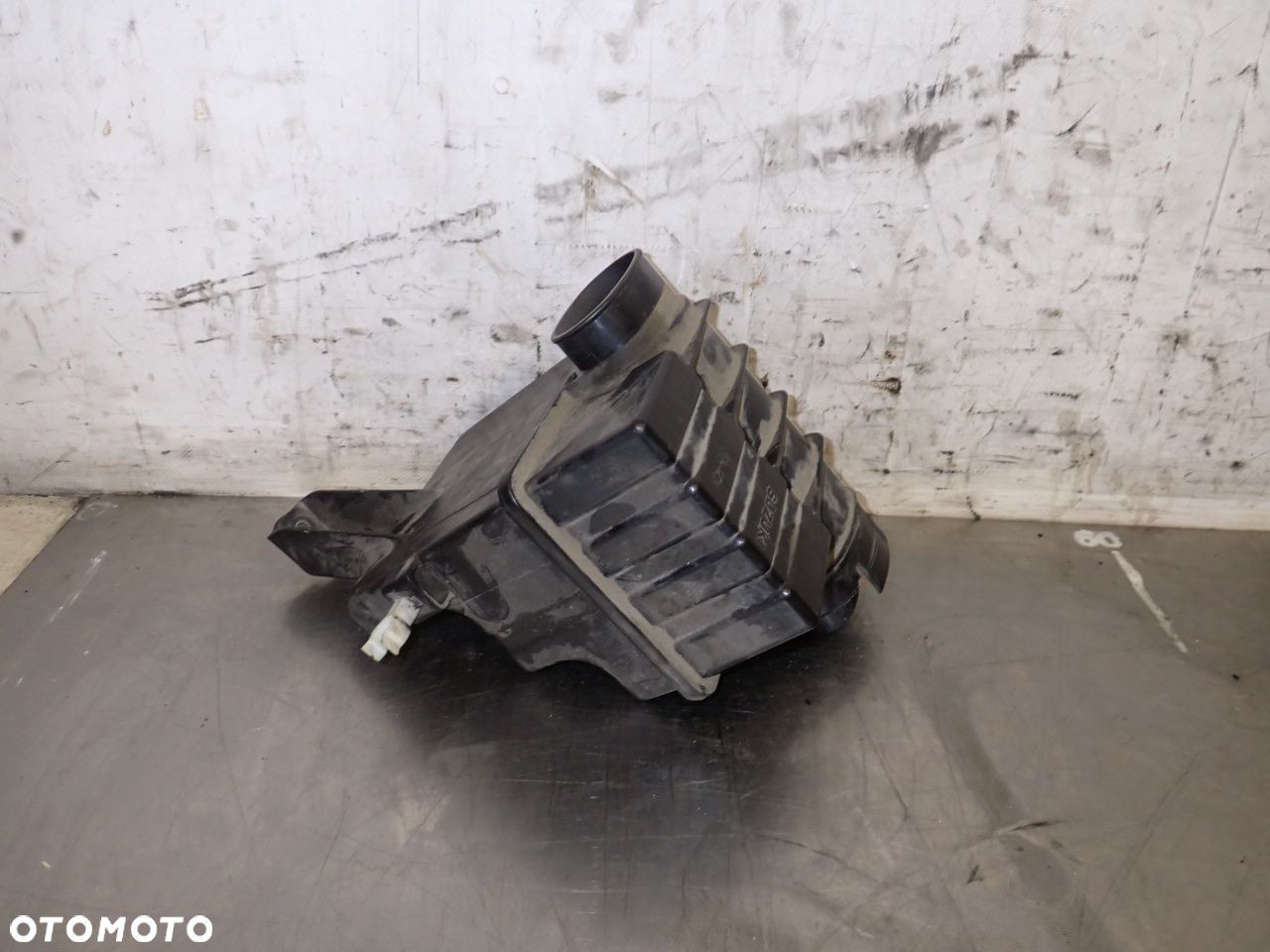 REZONATOR SUZUKI SWIFT IV 1.3 LIFT 57K-R01 - 1