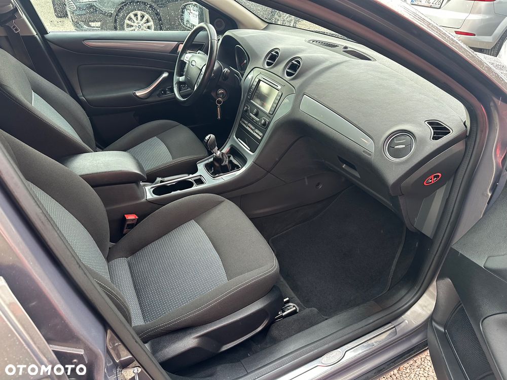 Ford Mondeo 1.6 TDCi Cool & Sound - 18