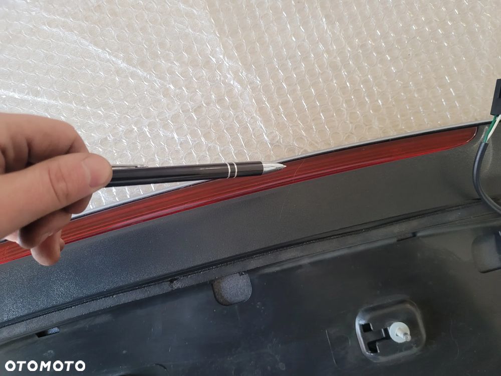 Spoiler Klapy Tylnej Lotka+ Światło Stop Audi Q3 8U0827933F Ładny - 9