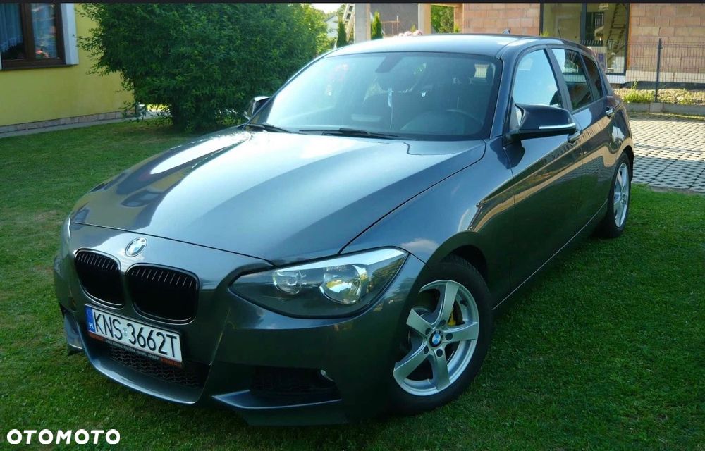 BMW Seria 1 120d Sport Line - 2