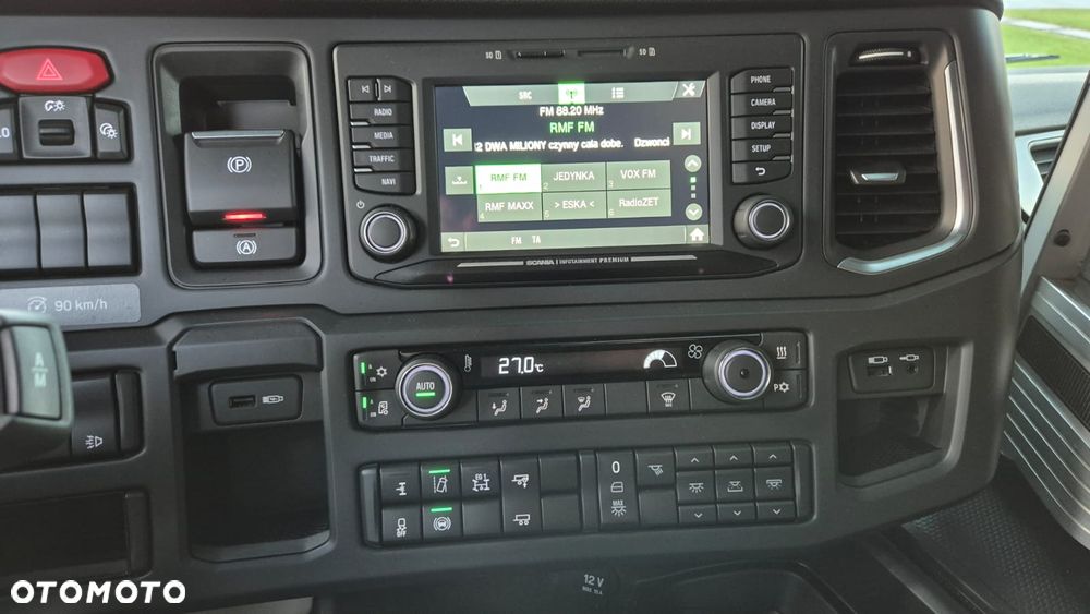 Scania SCANIA///S530///V8///2022///RETARDER/// FULL LED///KLIMATYZACJA POSTOJOWA/// ZABUDOWY MIĘDZYOSIOWE///WAGA/// SKÓRY///NAWIGACJA///BARDZO BOGATA WERSJA///STAN BARDZO DOBRY - 29