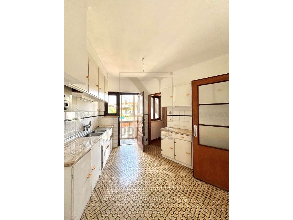 Apartamento T4 no Bairro Norton de Matos - Grande imagem: 2/12