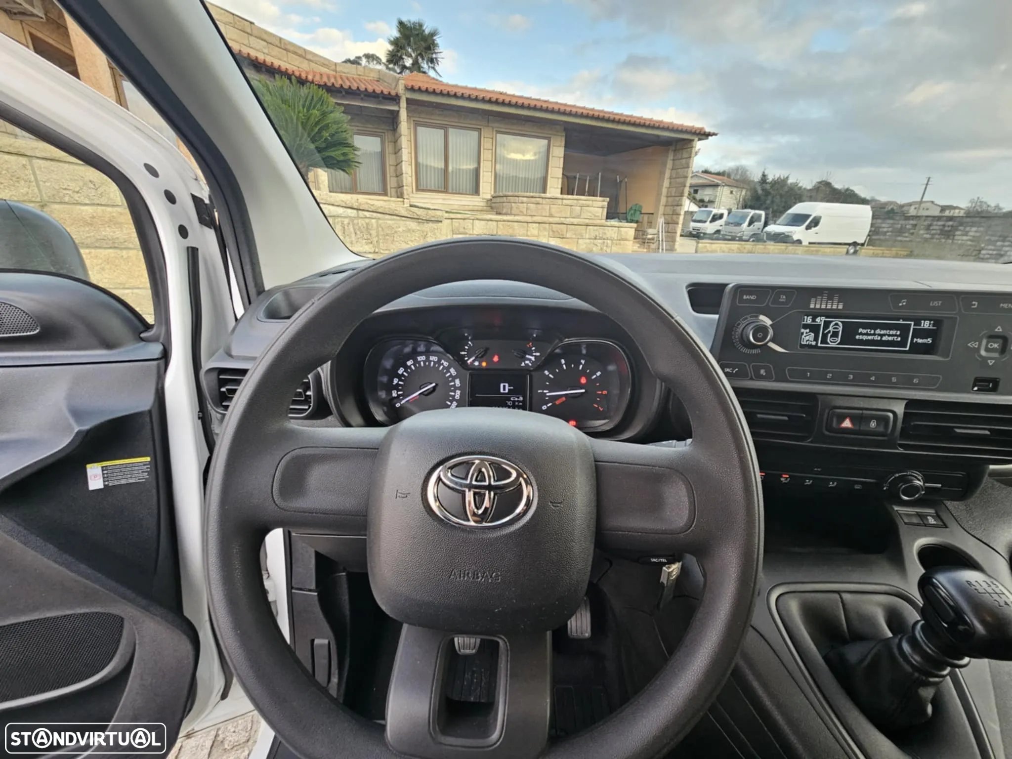 Toyota PROACE CITY - 16