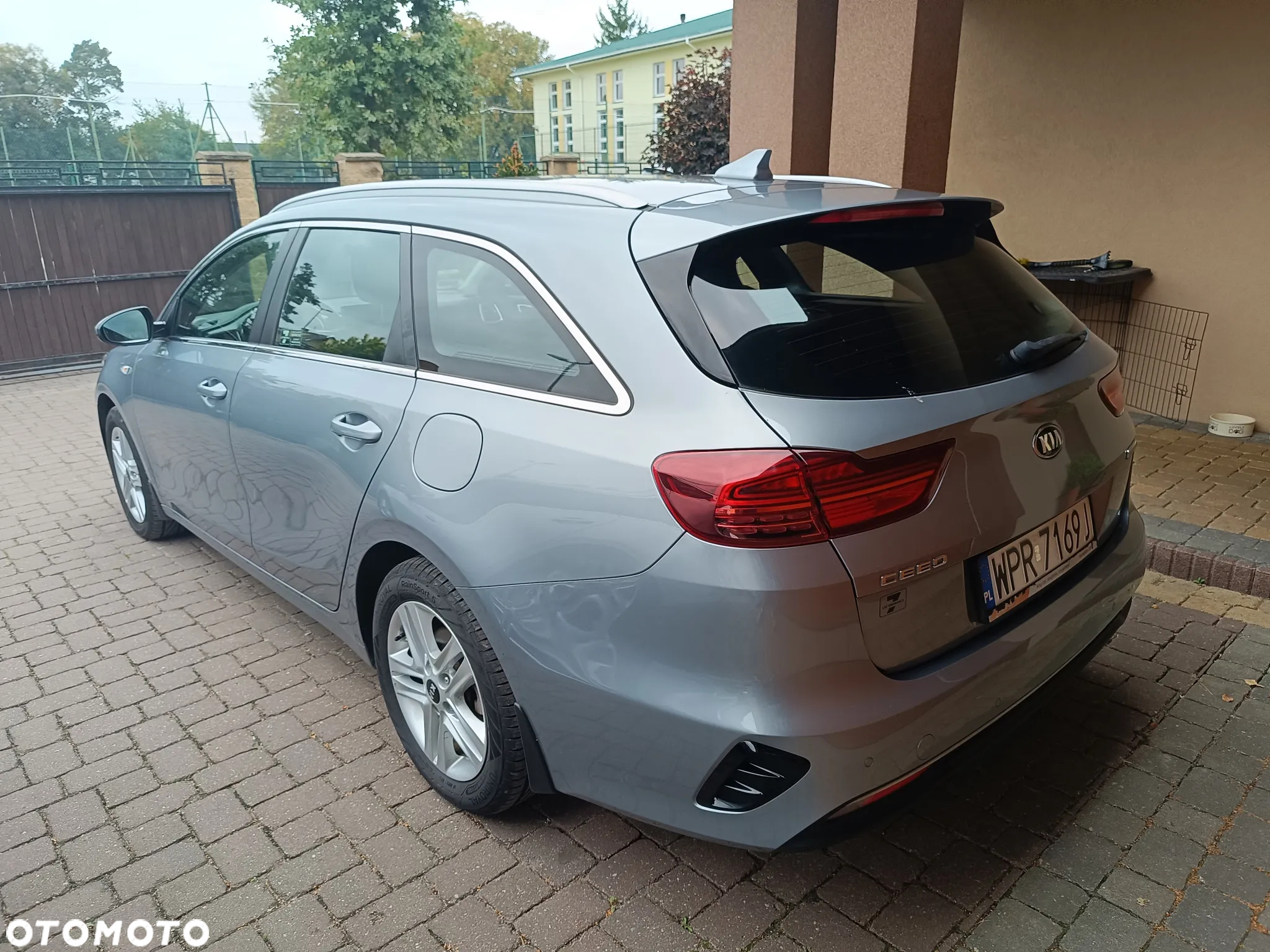 Kia Ceed 1.6 CRDi mHEV M - 5