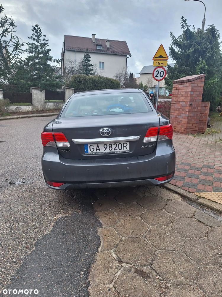 Toyota Avensis 1.8 Premium MS - 2