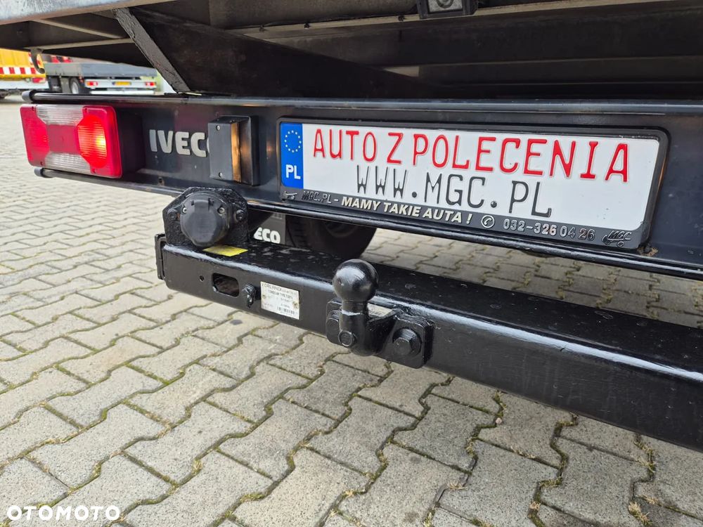 Iveco Daily 35S15 / SKRZYNIA / DOKA / 7 MIEJSC / WEBASTO / 1 WŁ / BEZWYPADKOWY / EURO 6 - 16