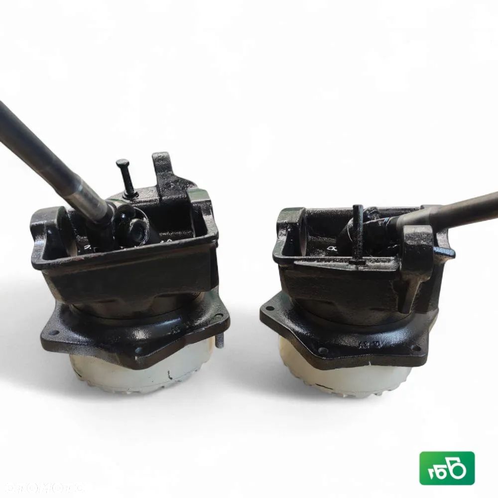 Zwolnica Zwrotnica Piasta Carraro 20.29 V34055300 Valtra / Valmet 8950 - 2